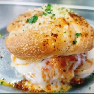 Chicken Chipotle Garlic Knots Sandwich